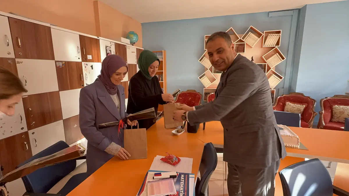 Öğretmenler Günü