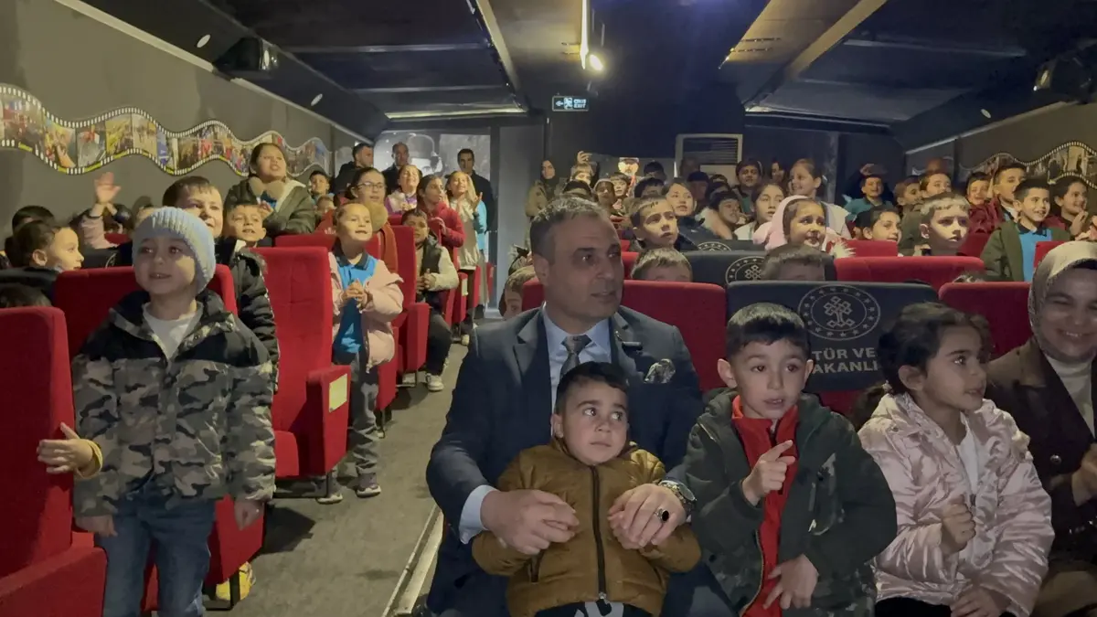 Sinema Tırı Etkinlikleri — Akıncılar Belediyesi